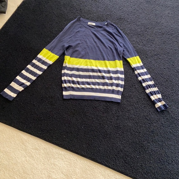 Equipment Pull Over Silk Sweater - Picture 3 of 10